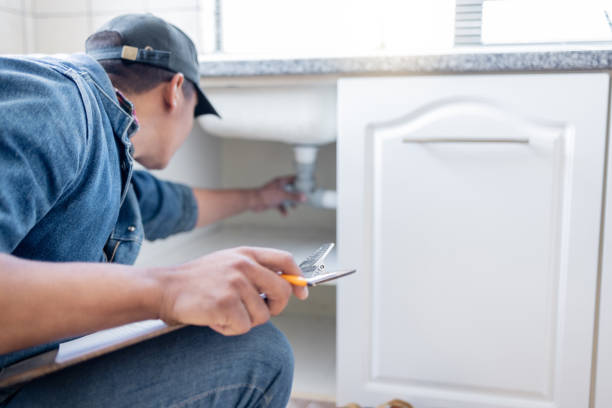 Best Sewer Cleaning Services  in Conneaut, OH